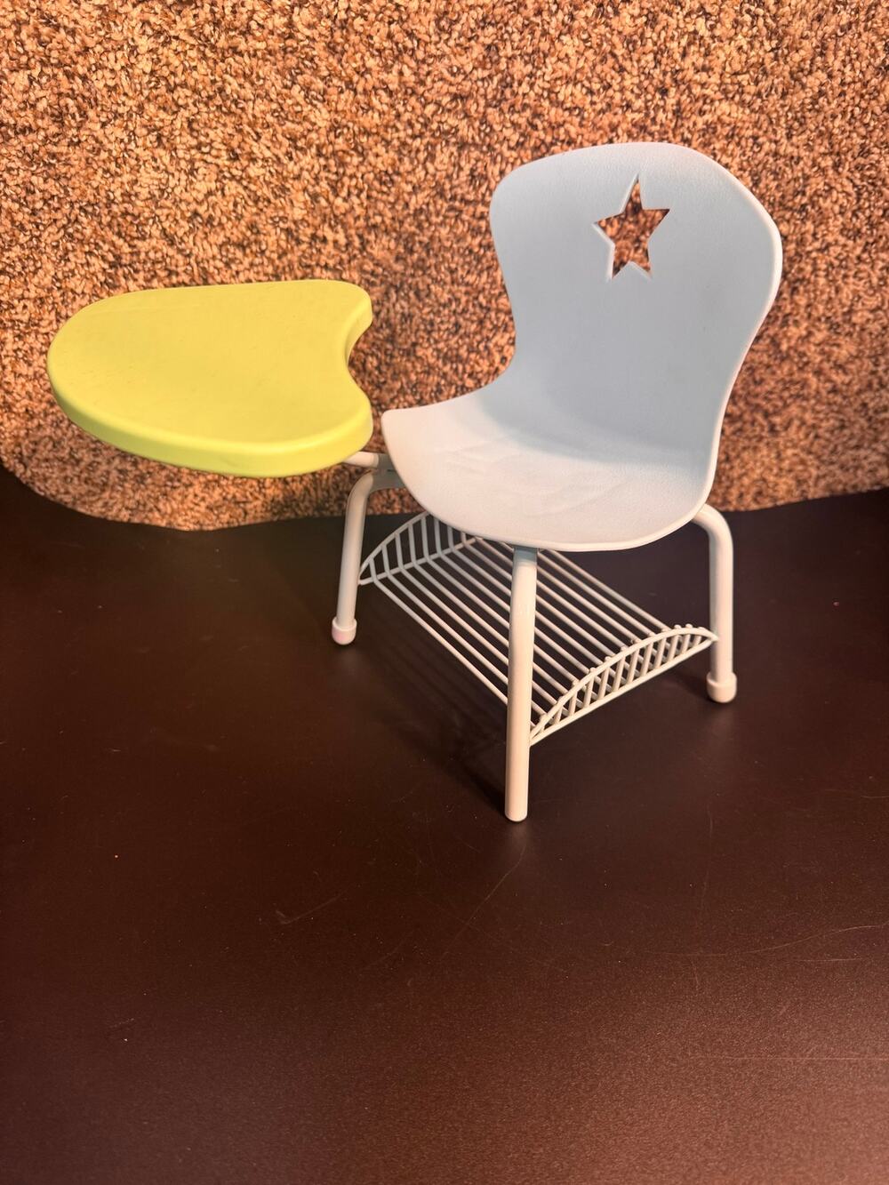 American Girl Doll blue & green school desk - missing 1 rubber foot